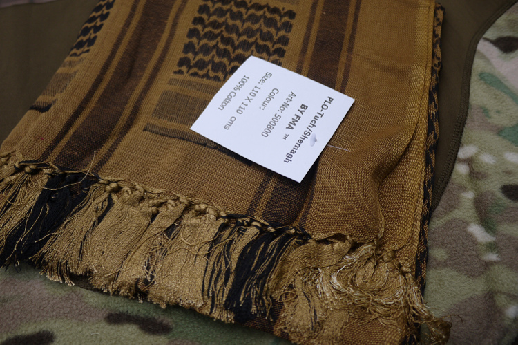 Cotton 190 gam phần nặng quy định quân sự Arab khăn khăn vuông kem chống nắng chống bụi khăn khăn ăn mặc khăn đi phượt