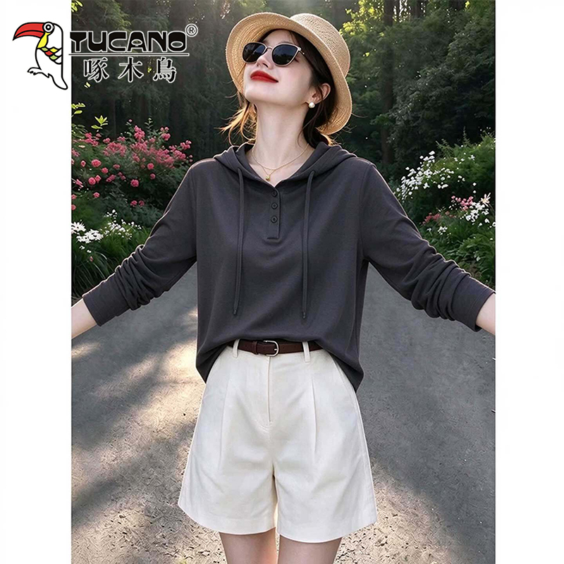 Woodpecker 2026 New Hooded Long-Sleeve T-Shirt for Women, Mom-Style Sweatshirt, Autumn New Design, Age-Reducing Top
