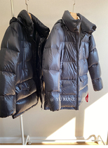 Mens family style~Japanese standard 90 white goose down glossy micro waterproof zipper stand-up collar hooded mid-length down jacket 9704