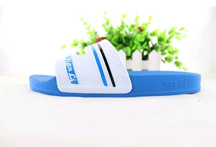 Mùa hè nhà dép ck dép sinh viên cao su mềm chống trượt đôi massage sàn nhựa tắm rò rỉ một từ dép rọ gucci