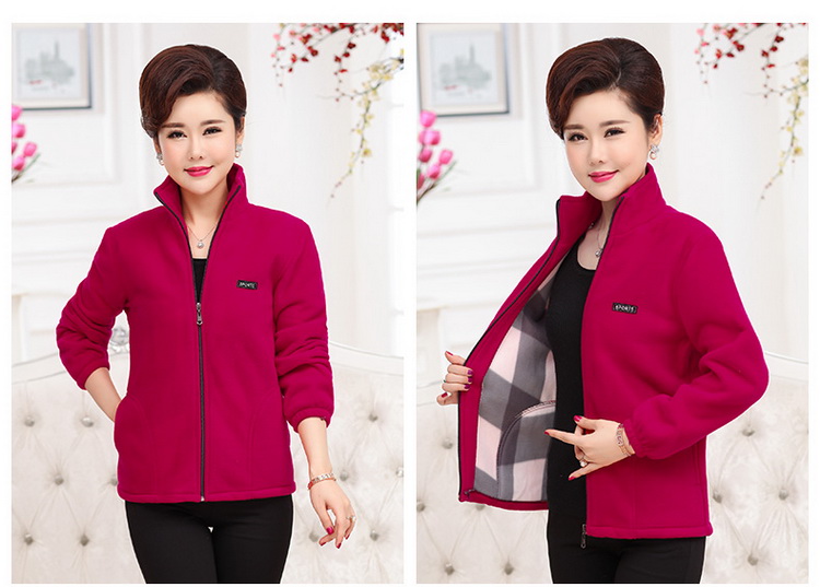 Phụ nữ trung niên 40-50 tuổi mẹ tải áo len mùa xuân và mùa thu áo len lông cừu nữ kích thước lớn áo len lông cừu quần áo tuổi trung niên