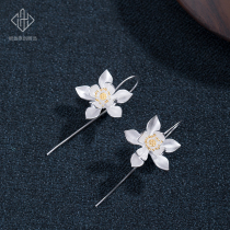 925 Silver Earrings Temperament Vintage Art Lotus Flowers Ancient Wind National Wind Ear Hook Palace Vintage Beauties Ear Ornaments