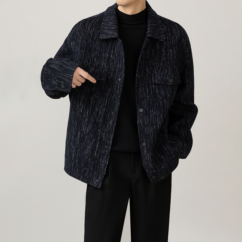 Designed with a Sense of Style, the New Autumn and Winter Fashion Trend Woolen Coat with Retro Jacquard Pattern for Men