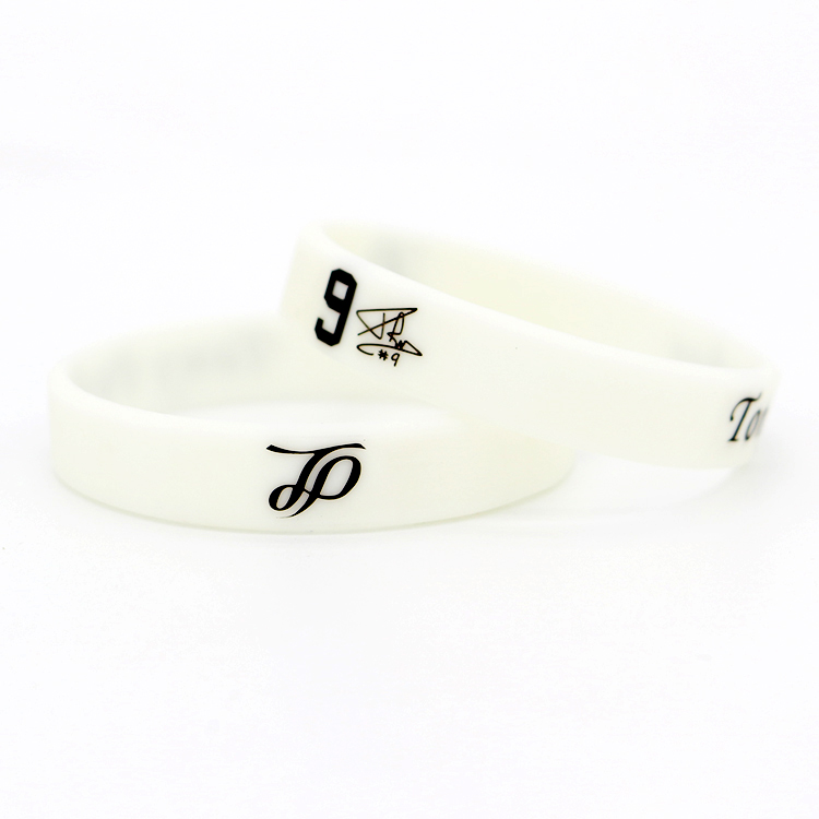 9th Spurs Tony Parker Collectors Edition Silicone Hand Global Star Chữ ký Vòng đeo tay bóng rổ quần áo bóng rổ nike