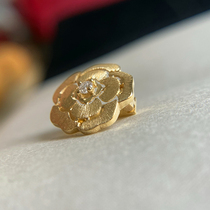 18K Diamond Mountain Tea Flower Pending Could Hundle Choker Closed to a simple fashion commute 750