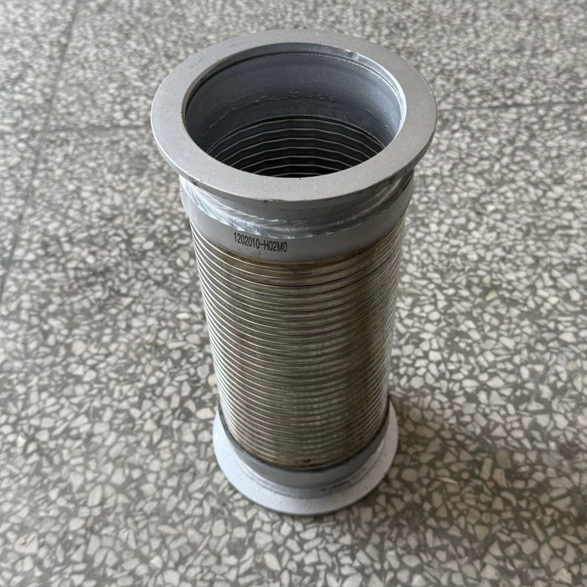 Original Dongfeng Tianlong flagship 560 silencer exhaust pipe metal corrugated hose assembly 1202010-H02M0