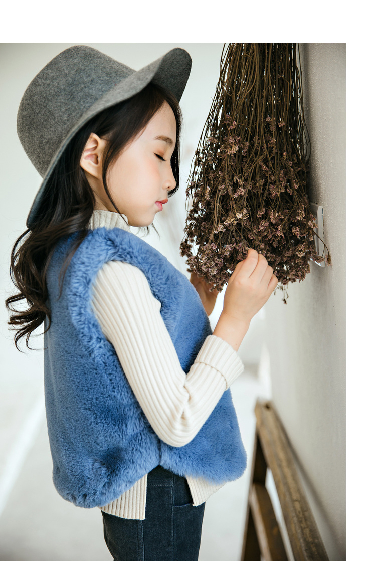 Áo vest nữ mùa đông 2018 Quần áo trẻ em mới trong bộ quần áo trẻ em lông nước ngoài lớn áo gile len trẻ em