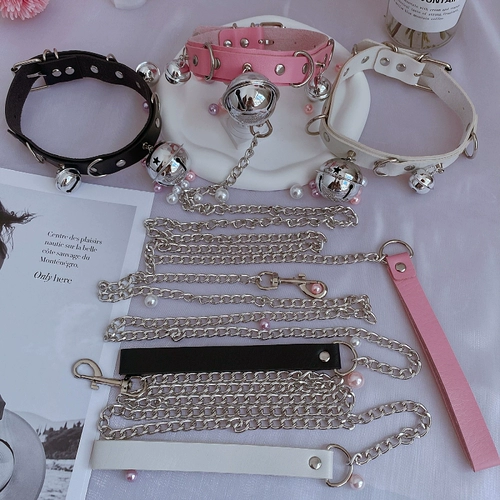 Интересное сотрудничество в колокольчике SM искушение дразнить готическую панк -панк -шейный пакет наказание.