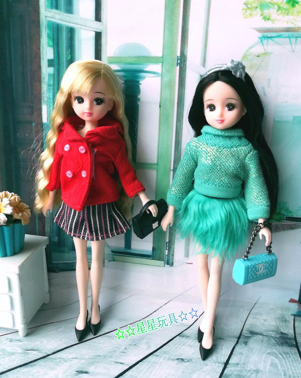 Chính hãng búp bê phụ kiện quần áo licca Lijia thối dâu tây redberry búp bê có thể mặc Sven Lady phù hợp với búp bê tô màu