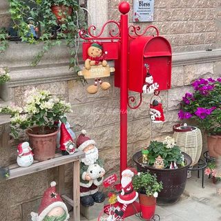 American-Style Retro Wrought Iron Mailbox with Lock, Outdoor Mail Box, Villa Mailbox Decoration Props,