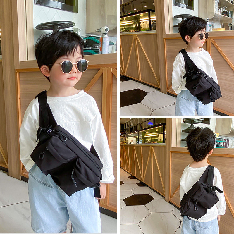 Child Han version Slanted Scapegoat Bag Boy Boy Purse Fashion Chest Bag Student 100 Hitch Travel Big Capacity Single Shoulder Bag Tide