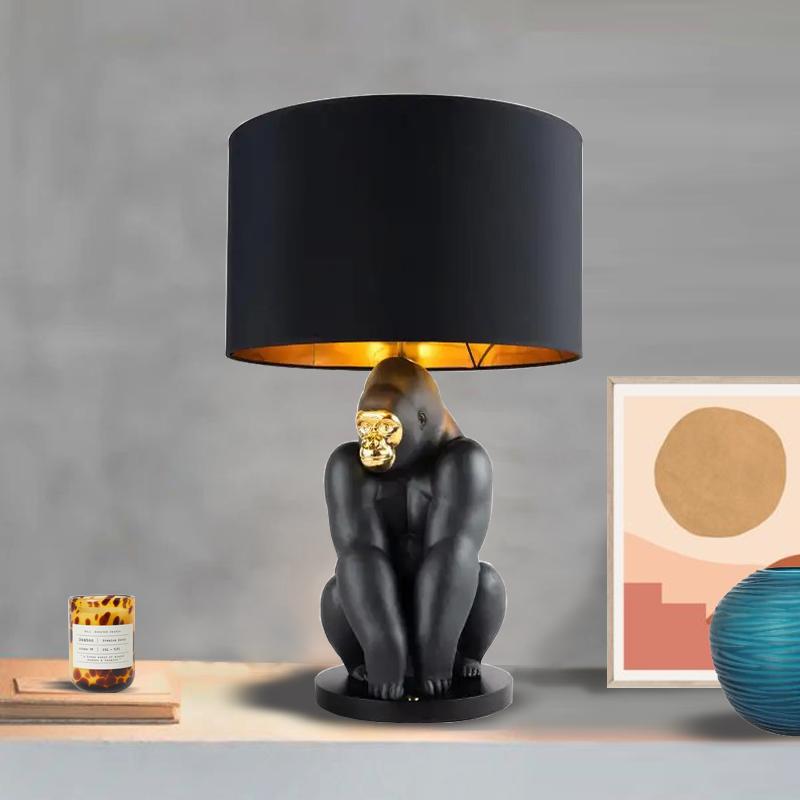 Nordic Italian Popular Gorilla Table Lamp Living Room Bedroom Sculpture Animal Ornament Art Resin Decorative Lighting
