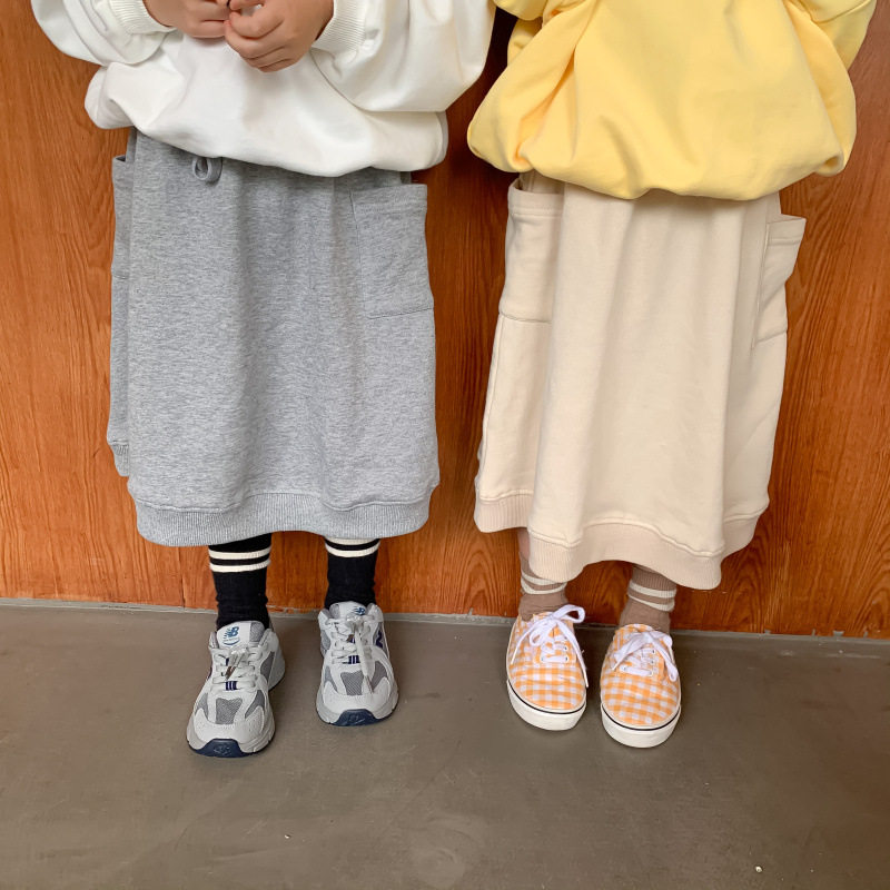 Girls skirt spring and autumn 2021 new baby girl long version casual thick cotton skirt little girl Western style autumn skirt
