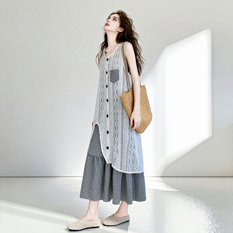 Korean-Style Sleeveless Lace Layered Dress Set for Women, Summer 2026 New Style, Light and Elegant Outfit, Complete Dress Set Korean-Style Sleeveless Lace Layered Dress Set for Women, Summer 2026 New Style, Light and Elegant Outfit, Complete Dress Set