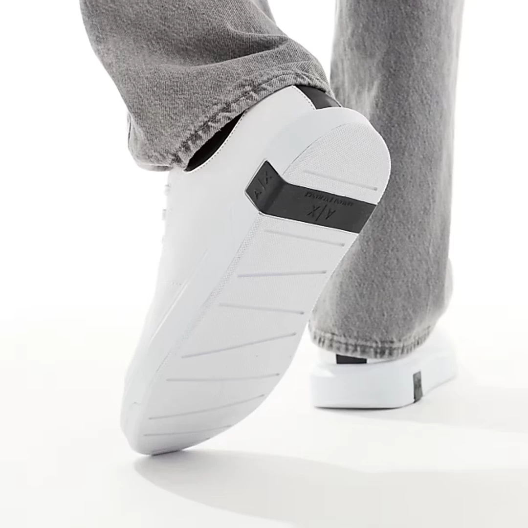 Armani Exchange AX Aani Мужская мода Белые мини-ботинки Маленькие белые туфли, XUX123 XV534