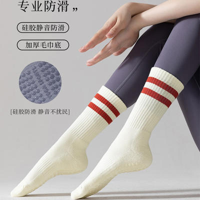 Professional yoga socks, anti-slip Pilates mid-calf pressure socks, cotton sports loop fitness adult mid-calf socks, women's winter