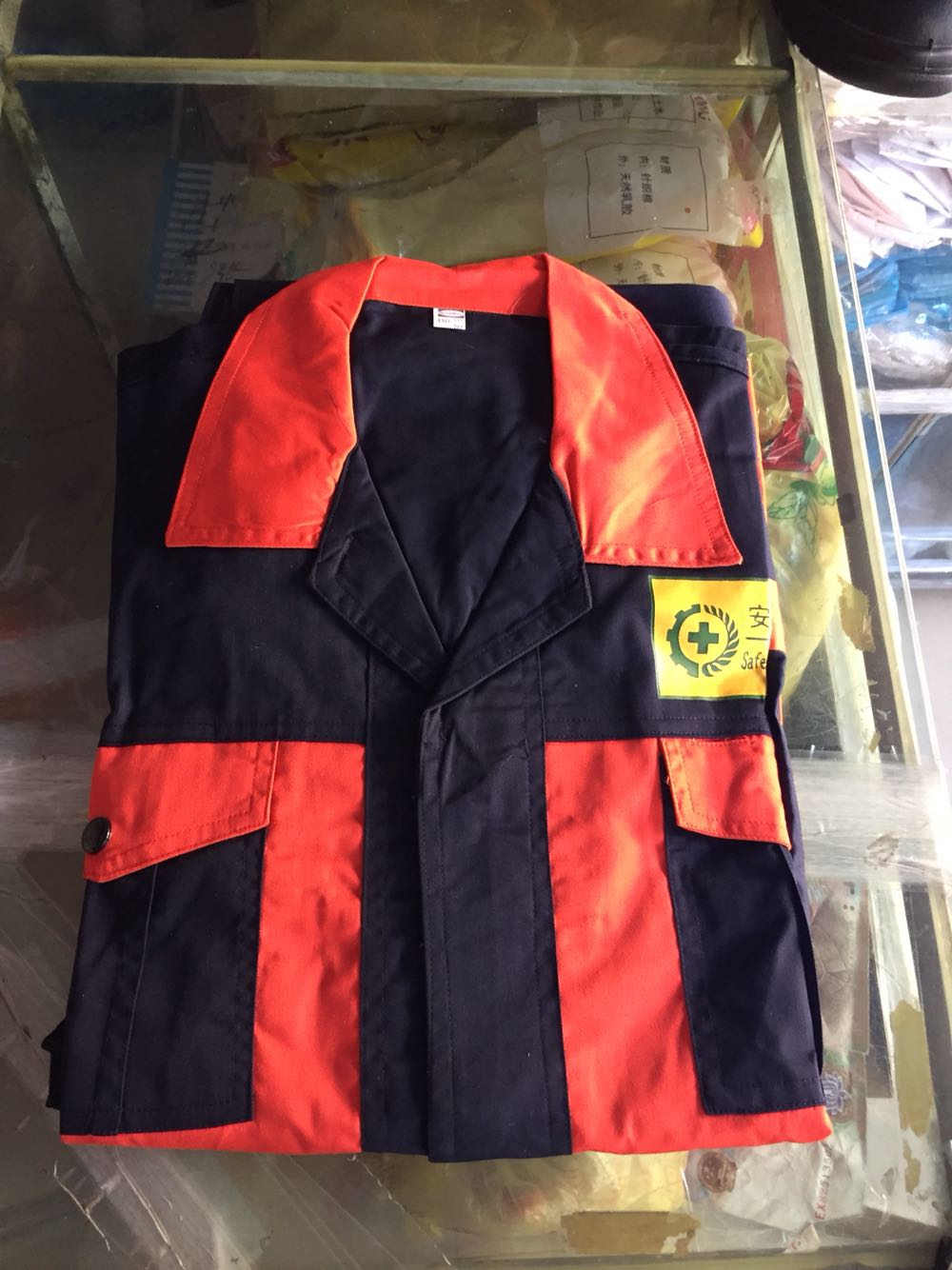 twenty Metallurgical Safety Workers to Work in Summer and Large Discounts