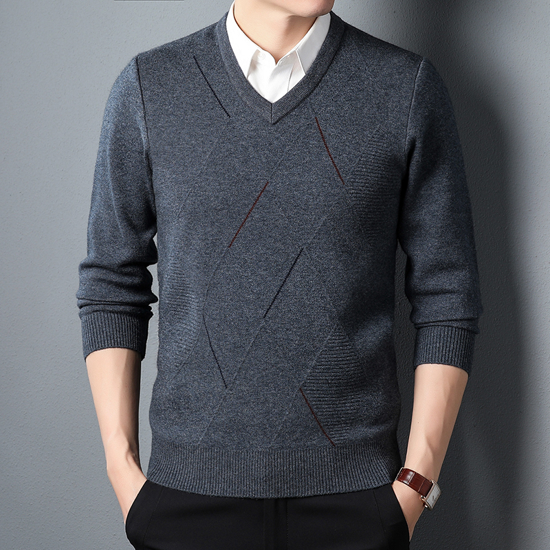 2024 Autumn/Winter New V-Neck Wool Sweater for Men, Thickened V-Neck Cardigan, Dad's Style Jacquard V-Neck Knitted Base Sweater