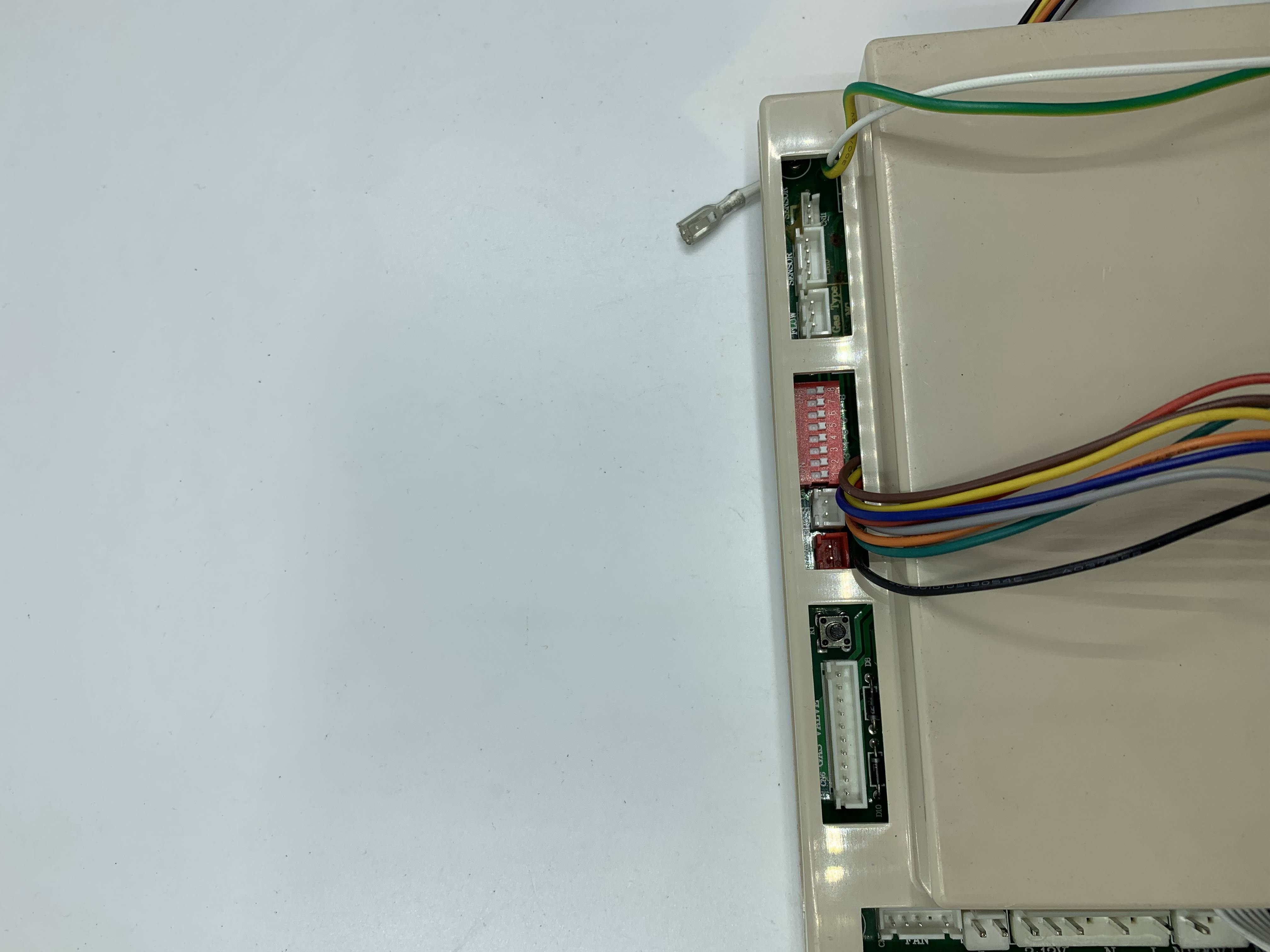 Original Macall gas water heater computer motherboard RQ12H3B WL: 109001025193 GY: 20868