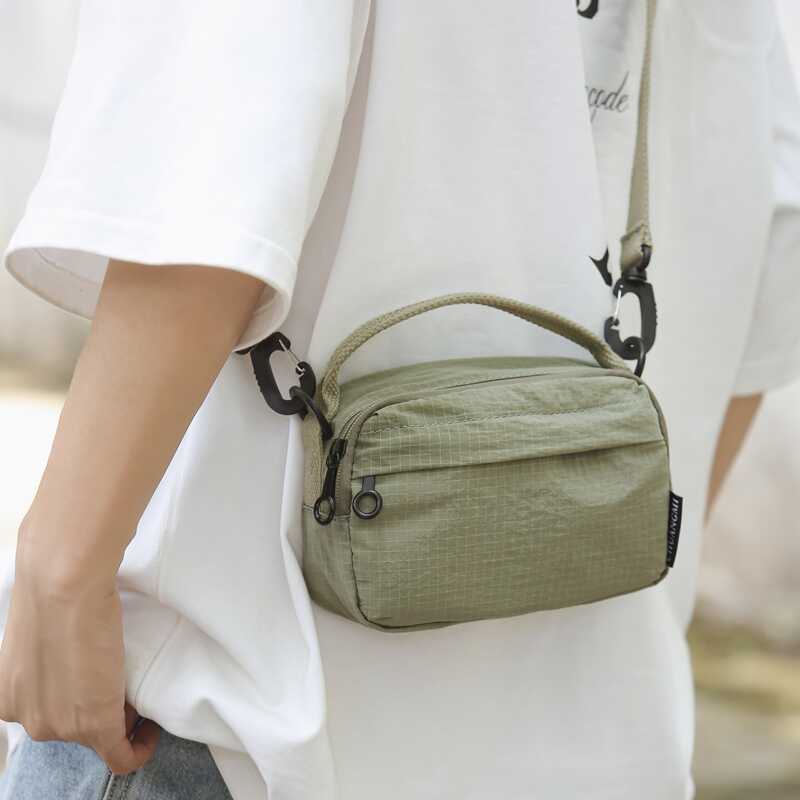 Niche Lightweight Crossbody Bag, Solid Color Small Square Bag, New Japanese Style Shoulder Bag, Student Large Capacity Commuter Phone Bag, Trendy