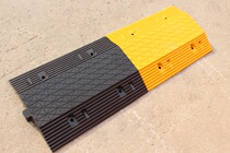 Lixin deceleration Belt Road deceleration Ridge rubber deceleration Road deceleration plate threading board