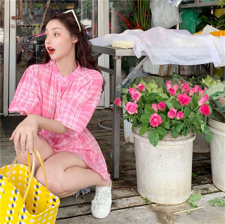 VK旗艦店 韓系格紋泡泡袖慵懶風露腰性感短袖洋裝