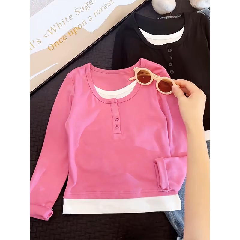 女の子のTシャツ春と秋2025新しいスタイル子供用春フェイクツーピーストップス女の子の春長袖ボトムスシャツT