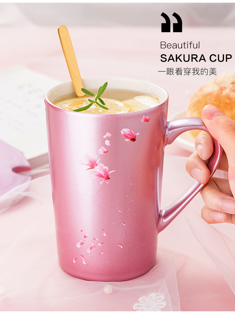 Japanese creative cherry blossom put ceramic cup keller cup express female students with cover spoon coffee cup