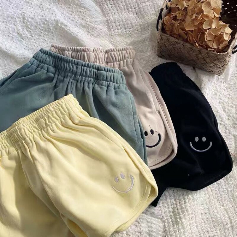 2021 spring and summer sports pants baby cotton hot pants children's candy color Korean version shorts boys and girls smiling face embroidery
