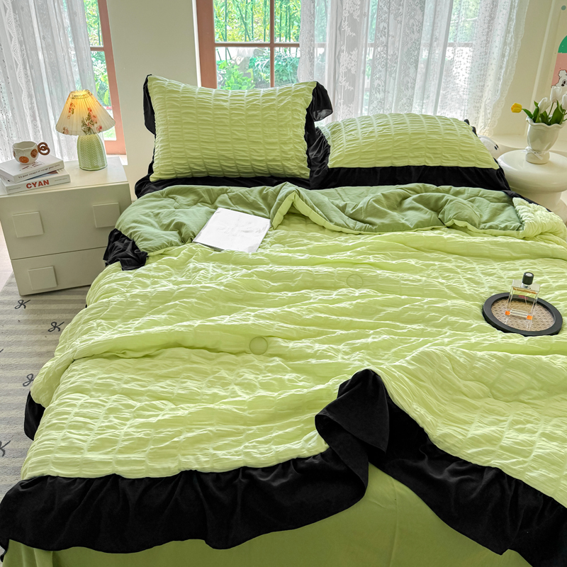 Class a Summer Green Bubble Gauze Lace Summer Quilt Four-Piece Set, Machine Washable, Lightweight Summer Quilt for Single or Double Beds, Air-Conditioned Quilt
