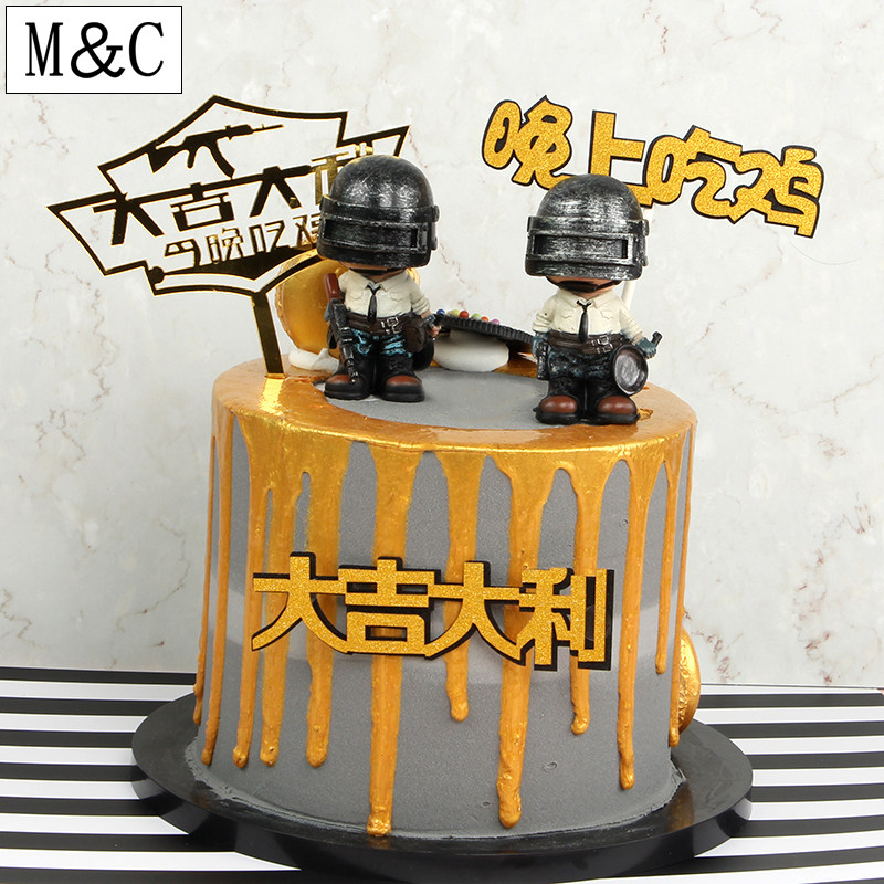 Q version Eating Chicken Themed Bake People Occasional 3-level head big Italian cake swing partying with sweet taster decor