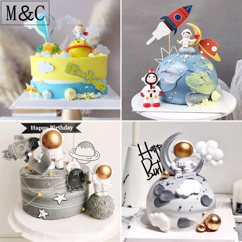 Baking cake decoration clay astronaut universe planet Rocket ship decoration plug-in interstellar theme birthday