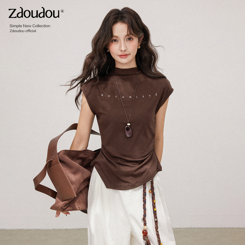 Zhang Doudou Half-High Collar Short-Sleeve T-Shirt for Women, Summer Design, Niche, Slim Fit, Waist-Cinching, Melad Brown Coffee Color Top