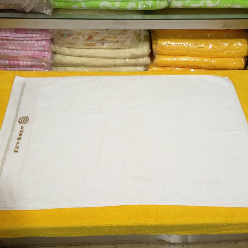 Cotton để tăng độ dày phong cách châu Âu Khăn gối lớn Khăn bông mềm thấm nước nhỏ 30 nhân dân tệ 2 vỏ gối nằm