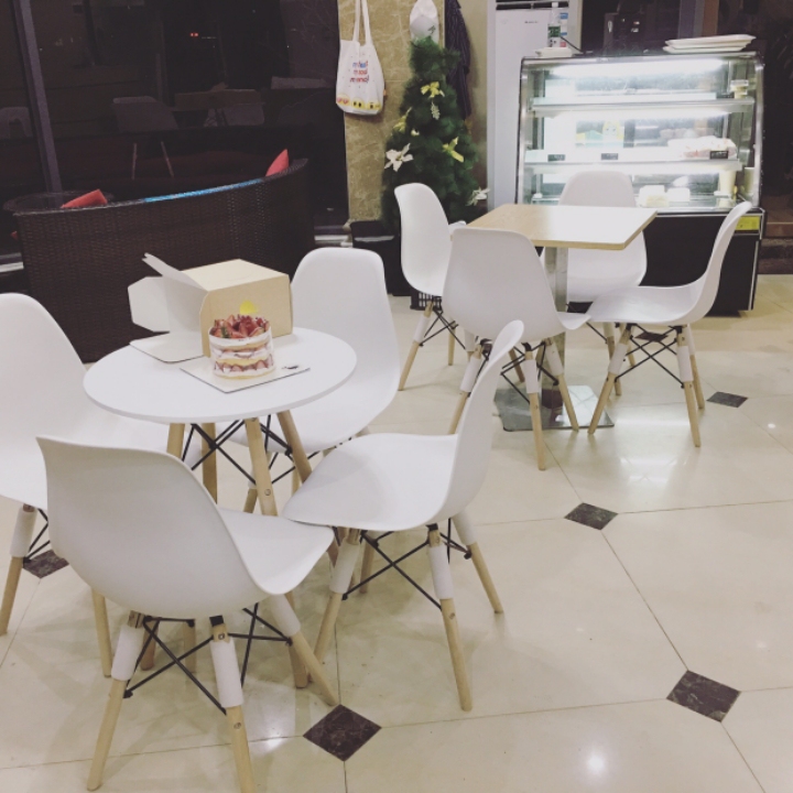 Eames Chair Plastic Simple Desk Chair Home Dining Room Backrest Chair Computer Chair Stool Solid Wood Nordic Dining Chair