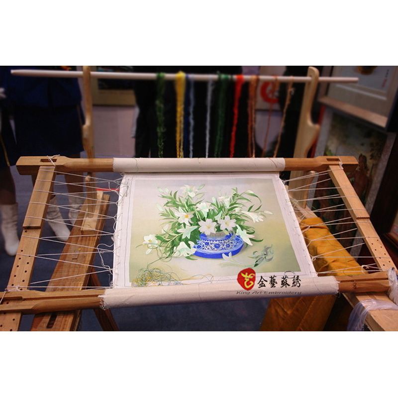 Su Embroidery Embroidery Embroidery Frame Professional Cross Stitch Tool Old Solid Wood Roll Stretching Traditional Desktop Embroidered Shelving Adjustable Shelf Adjustable