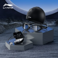 Плавательная шапочка, носовой зажим, беруши