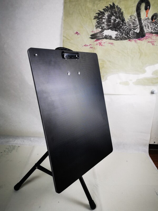The Second Generation Tripod Is a Special Drawing Board for Beautiful Painting. the Third Generation U-Shaped Stand Is a Special Drawing Board for Beautiful Painting