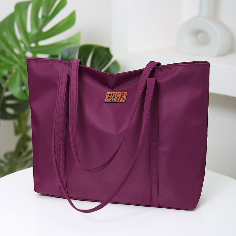 New Tote Bag for Women, Nylon Oxford Zipper Bag, Simple and Elegant Shoulder Bag, Casual and Versatile Large Handbag New Tote Bag for Women, Nylon Oxford Zipper Bag, Simple and Elegant Shoulder Bag, Casual and Versatile Large Handbag