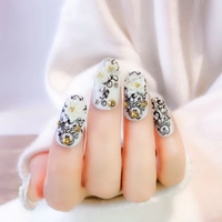 Серо-сине-белый фарфор