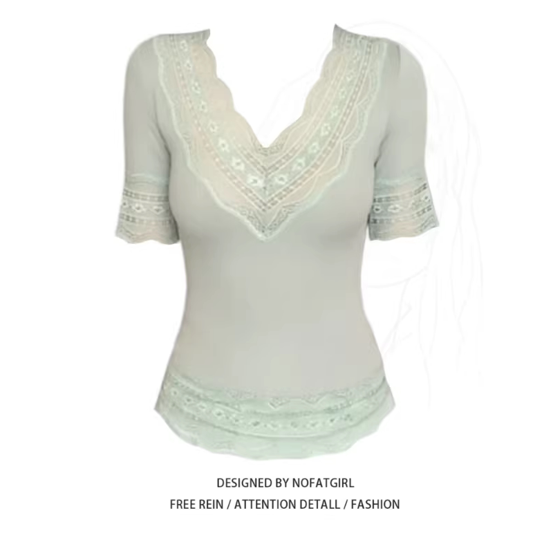 Plus-Size Pure Desire Style V-Neck Lace-Trimmed Mid-Sleeve T-Shirt for Women, 2026 Summer, Stunning and Beautiful Top