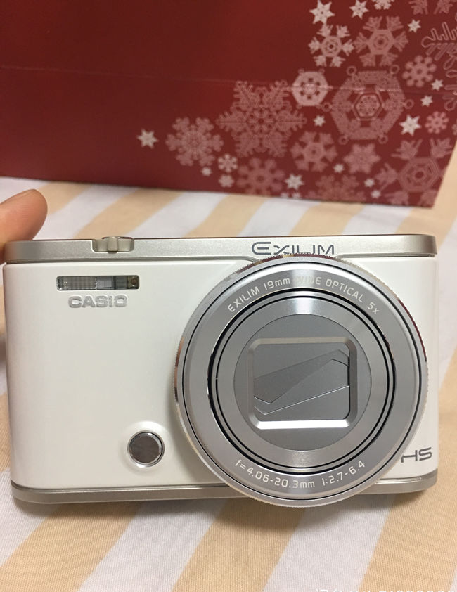 Casio / Casio EX-ZR5500 Camera kỹ thuật số WIFI Chuyển màn hình xoay Selfie Artifact Beauty Camera - Máy ảnh kĩ thuật số