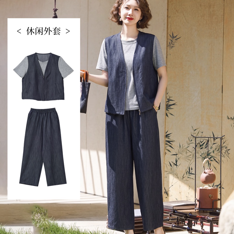 Trendy Summer Short-Sleeve Outfit for Mothers, Middle-Aged and Elderly Women's Clothing, Tencel Denim Vest Top and Pants, Mother's Day Clothes Trendy Summer Short-Sleeve Outfit for Mothers, Middle-Aged and Elderly Women's Clothing, Tencel Denim Vest Top and Pants, Mother's Day Clothes