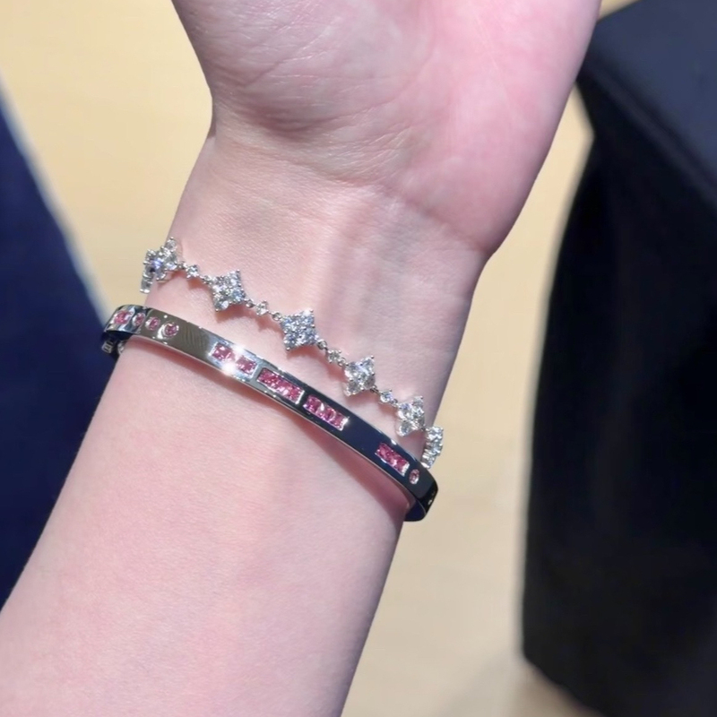 Micro-Paved Pink Morse Code Bracelet, Heart-Shaped Hollow Bracelet, Silver-White Heart-Shaped Jewelry, Birthday Gift Micro-Paved Pink Morse Code Bracelet, Heart-Shaped Hollow Bracelet, Silver-White Heart-Shaped Jewelry, Birthday Gift