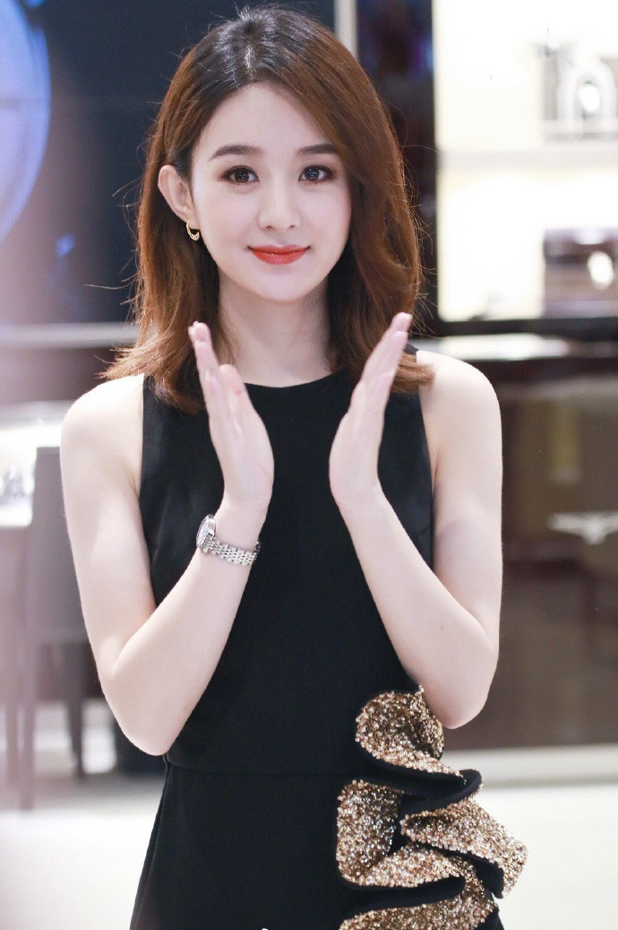 赵丽颖精致优雅性感写真图片 (4).jpg