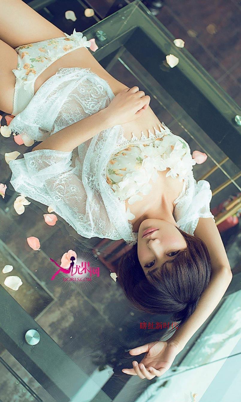 爱尤物No.004 张梓瑗 张梓瑗小清新的性感 张梓瑗人体写真 - 第7页 高清套图 第1张 爱尤物No.004 张梓瑗 张梓瑗小清新的性感 张梓瑗人体写真 - 第7页 高清套图 第1张