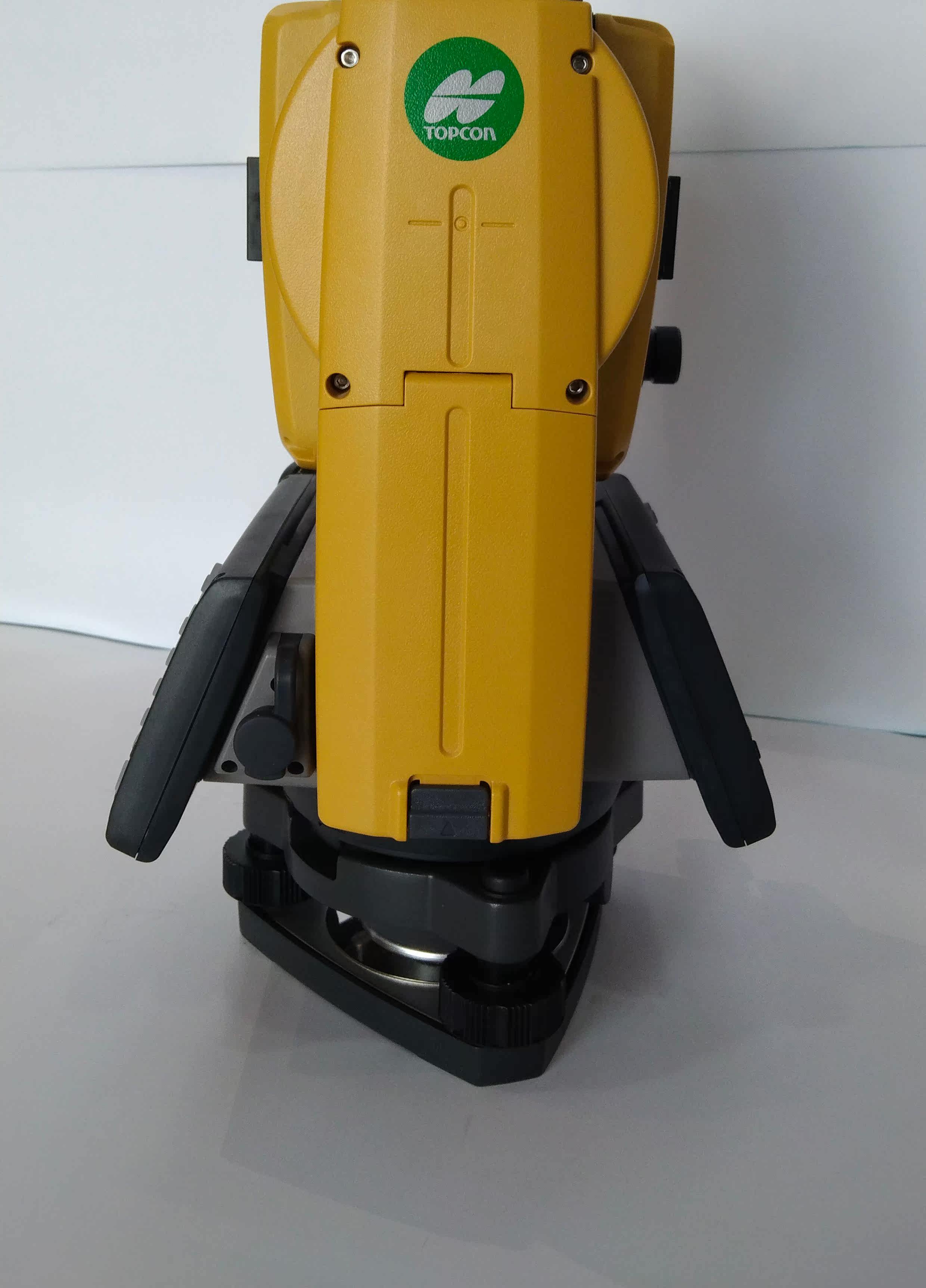 Тахеометр None GTS-2002 400