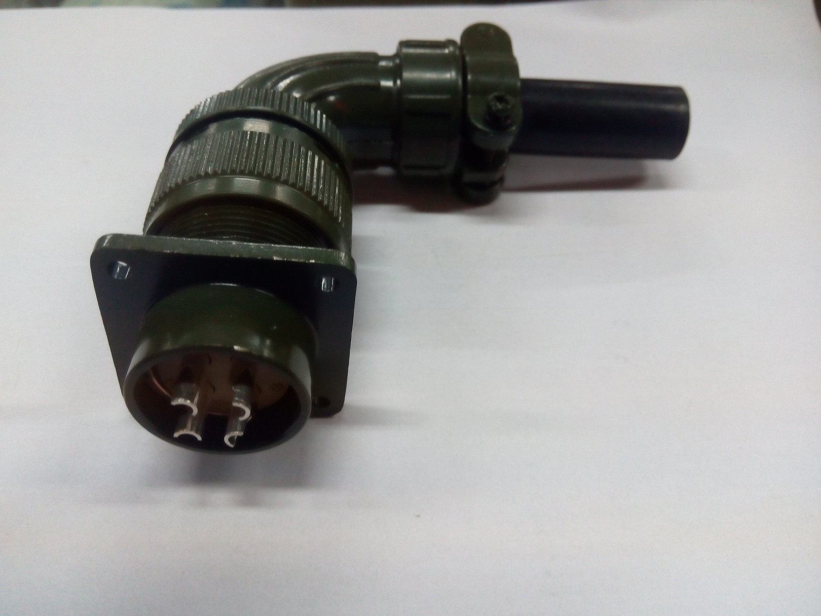 silver-coated 5015 series 18-10 (4 core) bent air plug socket