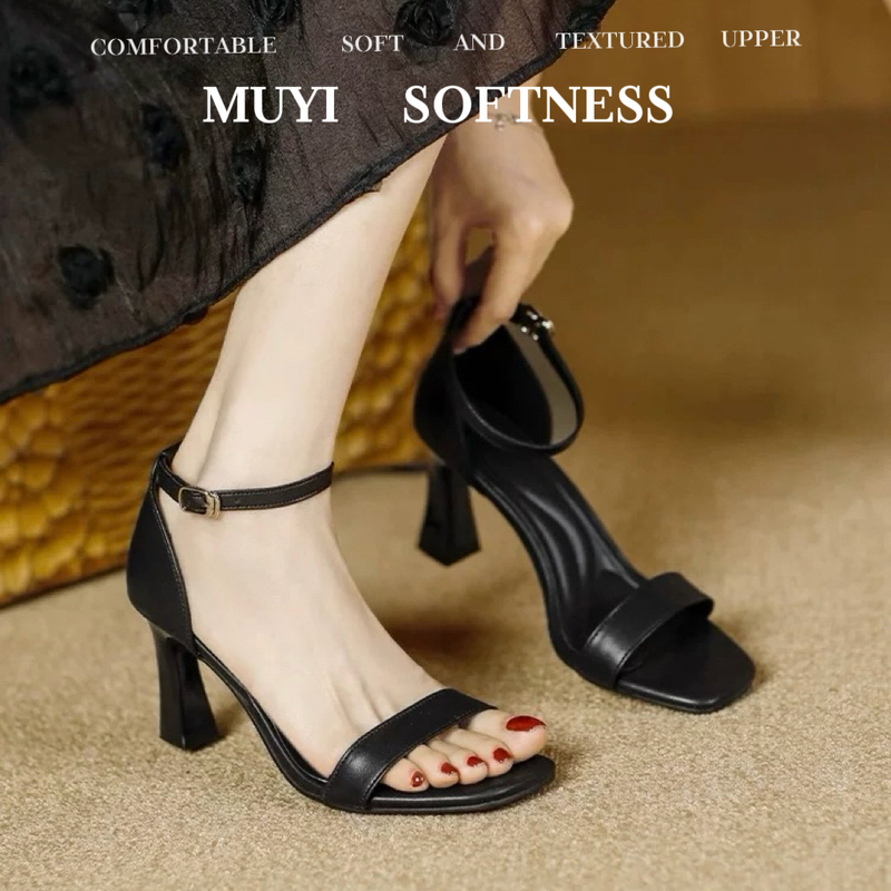 Summer Black Open-Toe Square-Toe High-Heeled Shoes for Women with Covered Heels, Stunning Leather Surface, Chunky Heel, Single Strap Roman Sandals for Women