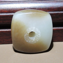 I was shocked to wear the exquisite Hetian jade in dialect. It is recommended to wear Xinjiang Qiemo sugar white jade safety buckle pendant s2